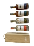 Fotografija Rakija u drvenoj poklon kutiji