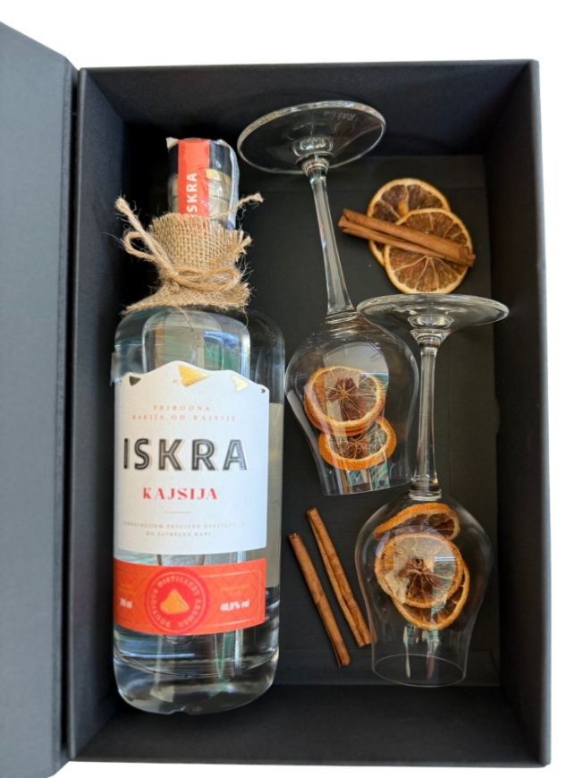 Fotografija Rakija po izboru + 2 čaše